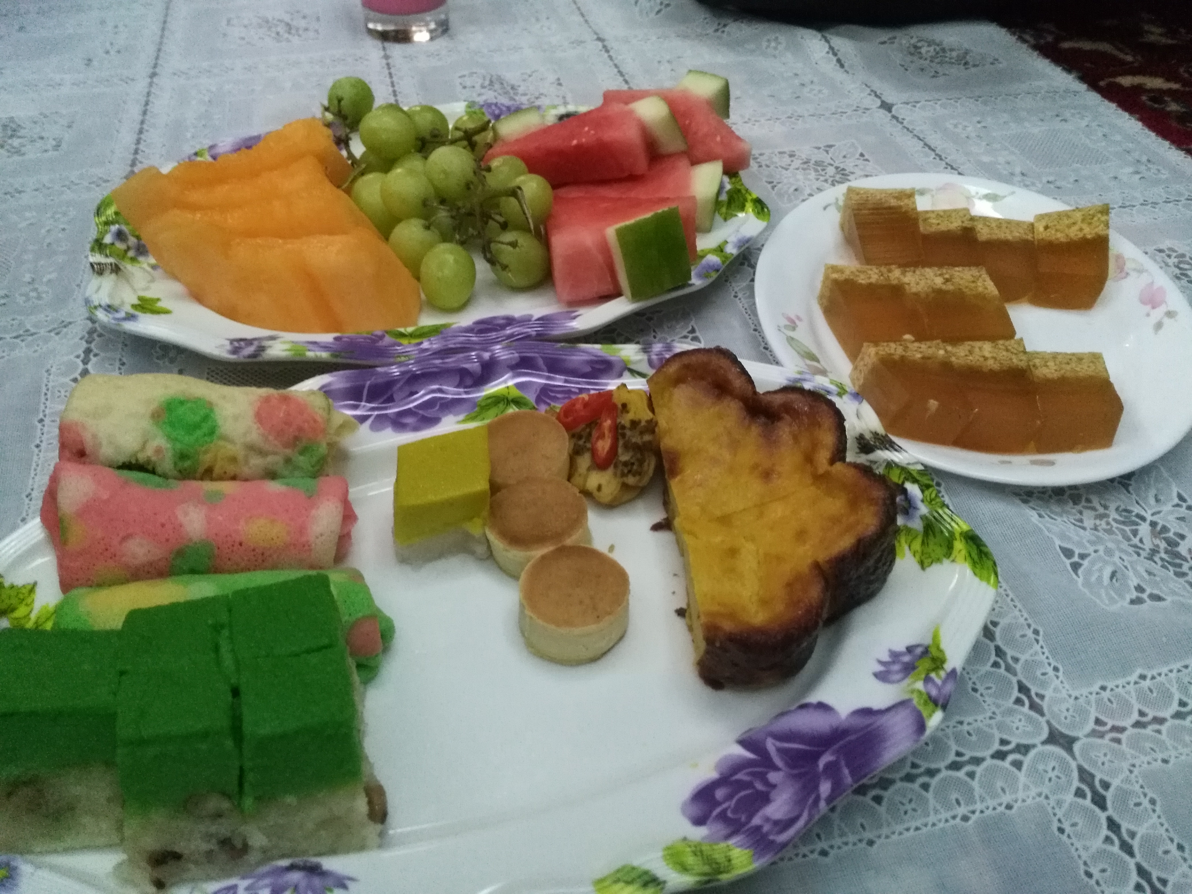 An assortment of Malay sweets.