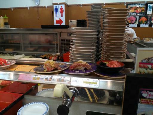 Sushi at the Tsujuki fish market.